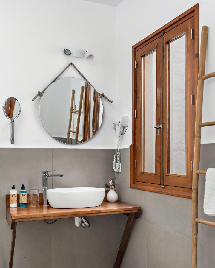 Hotel Boutique Ses 5 Claus Ciutadella  Eksteriør billede